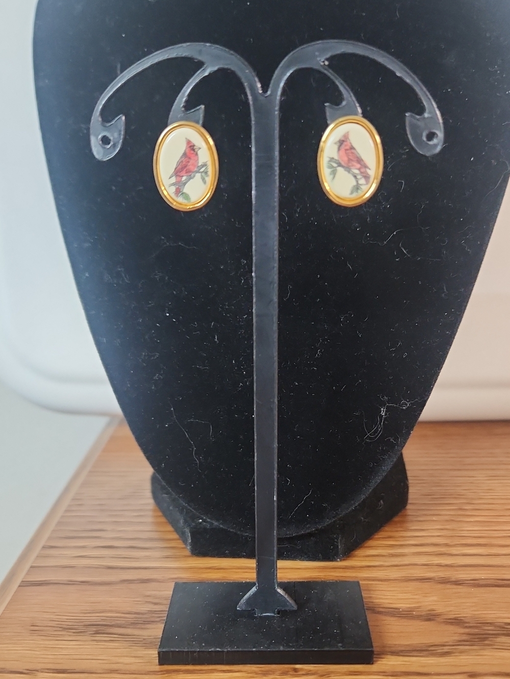 BARLOW Gold-Tone Red Cardinal Oval Stud Earrings